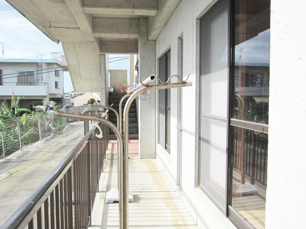 Okinawa Pension Minami Nanjo Exterior foto
